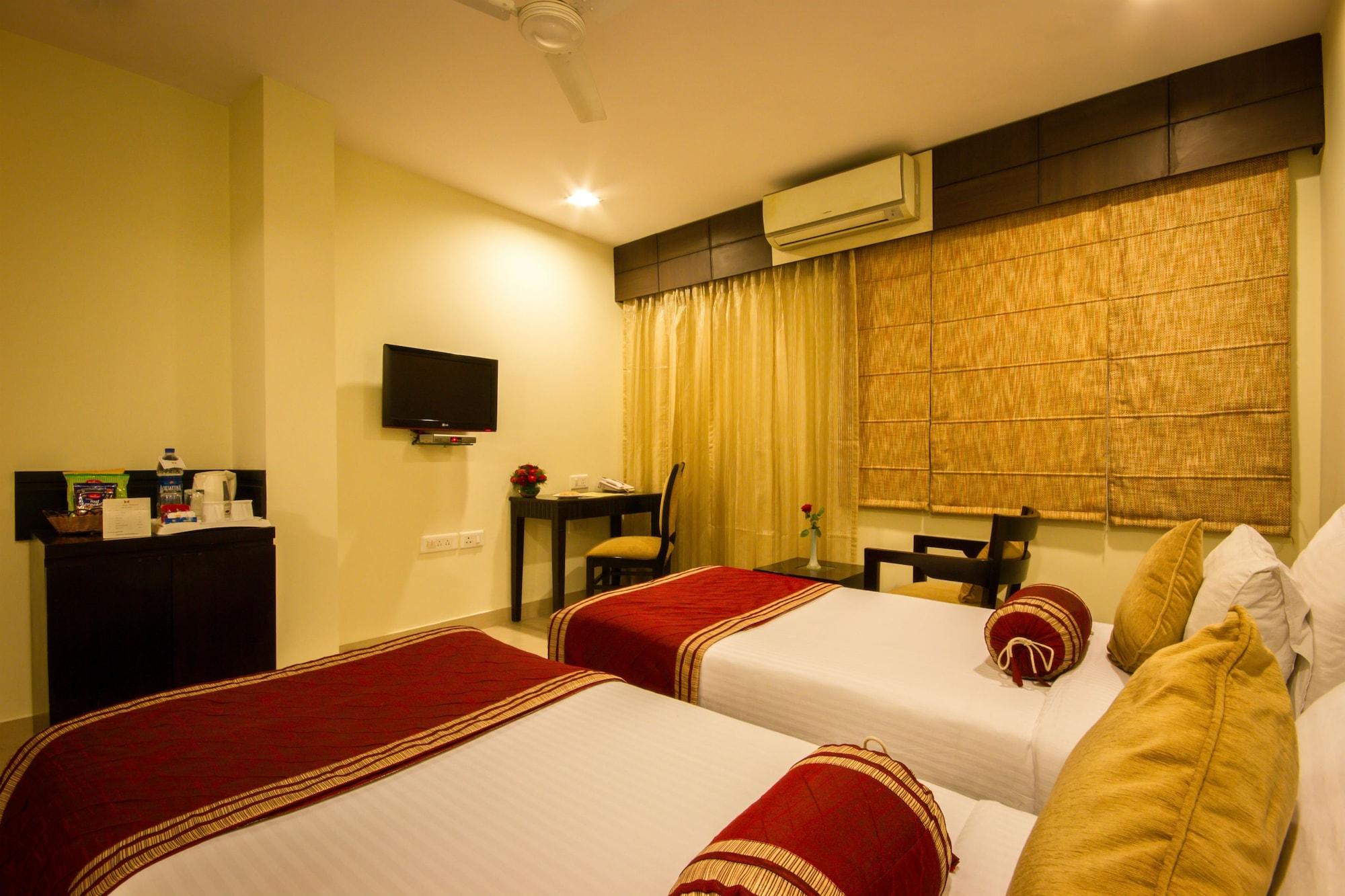 Hotel Classic Diplomat Nowe Delhi Pokój zdjęcie